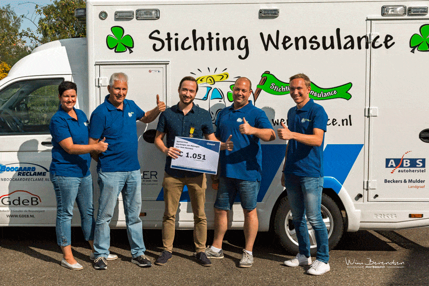 17 36Wensambulance roel1