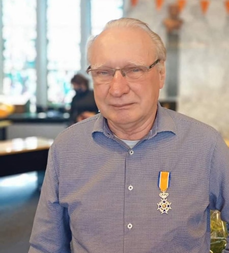 18 Kees van Veen